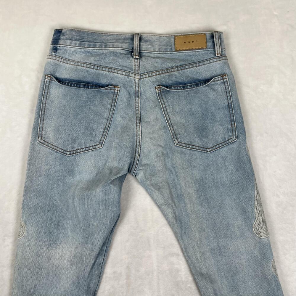 Mnml Jeans Mens 31x34 Blue Slim Skinny Bones Embroidered Denim Light Wash Pants - Picture 8 of 10